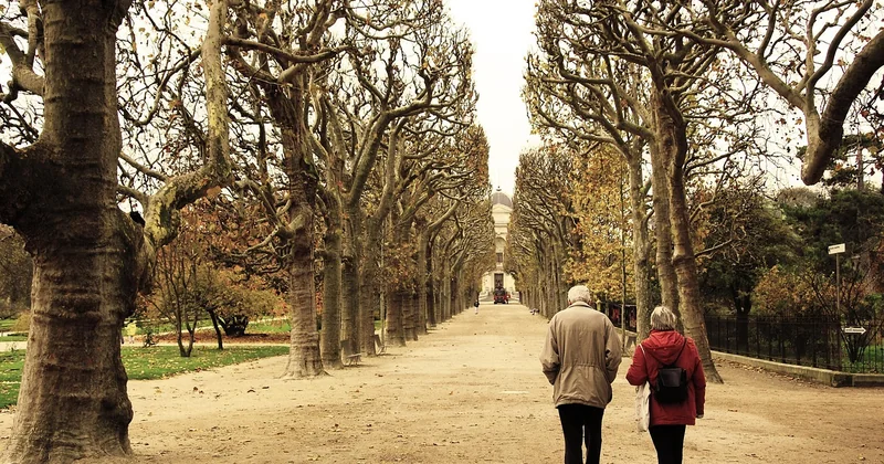 Première question fréquente : quelle est la meilleure période pour un week-end en amoureux à Paris ?